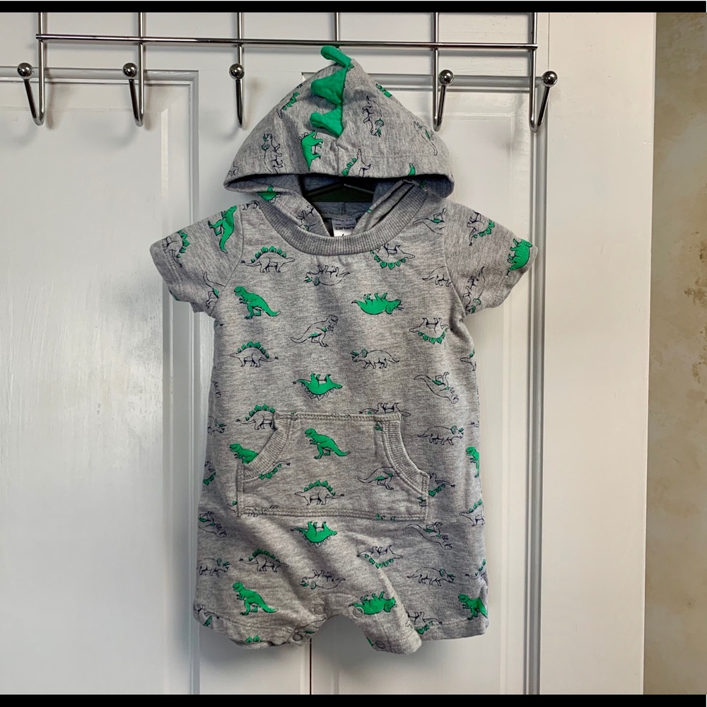 Carter’s romper
